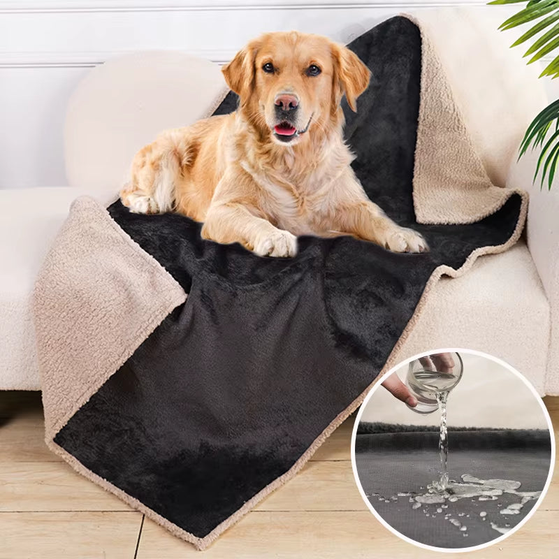 Soft Comfortable Warm Pet Sleeping Blanket Flannel Lambskin Dog Blanket Thicken Waterproof Cats and Dogs Mat Dog Accessories