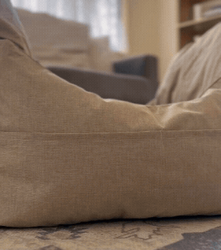 Snootzi Car Seat - NEW!